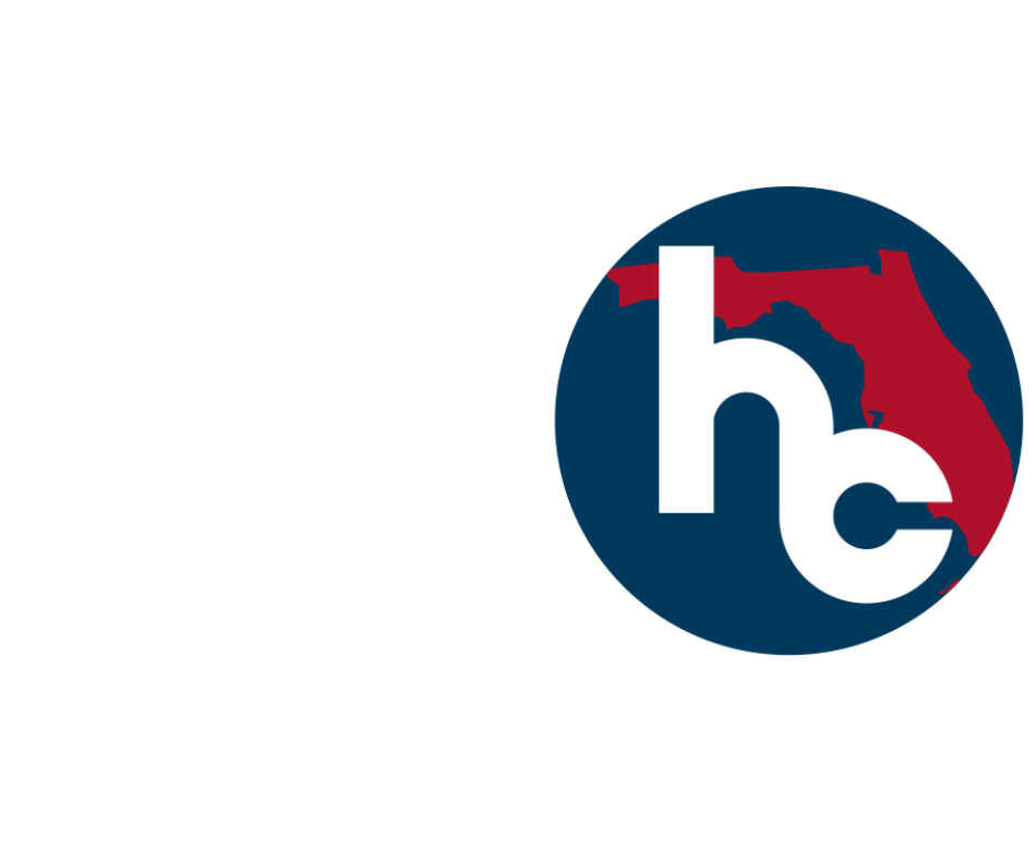 um logotipo azul e branco com a letra hc
