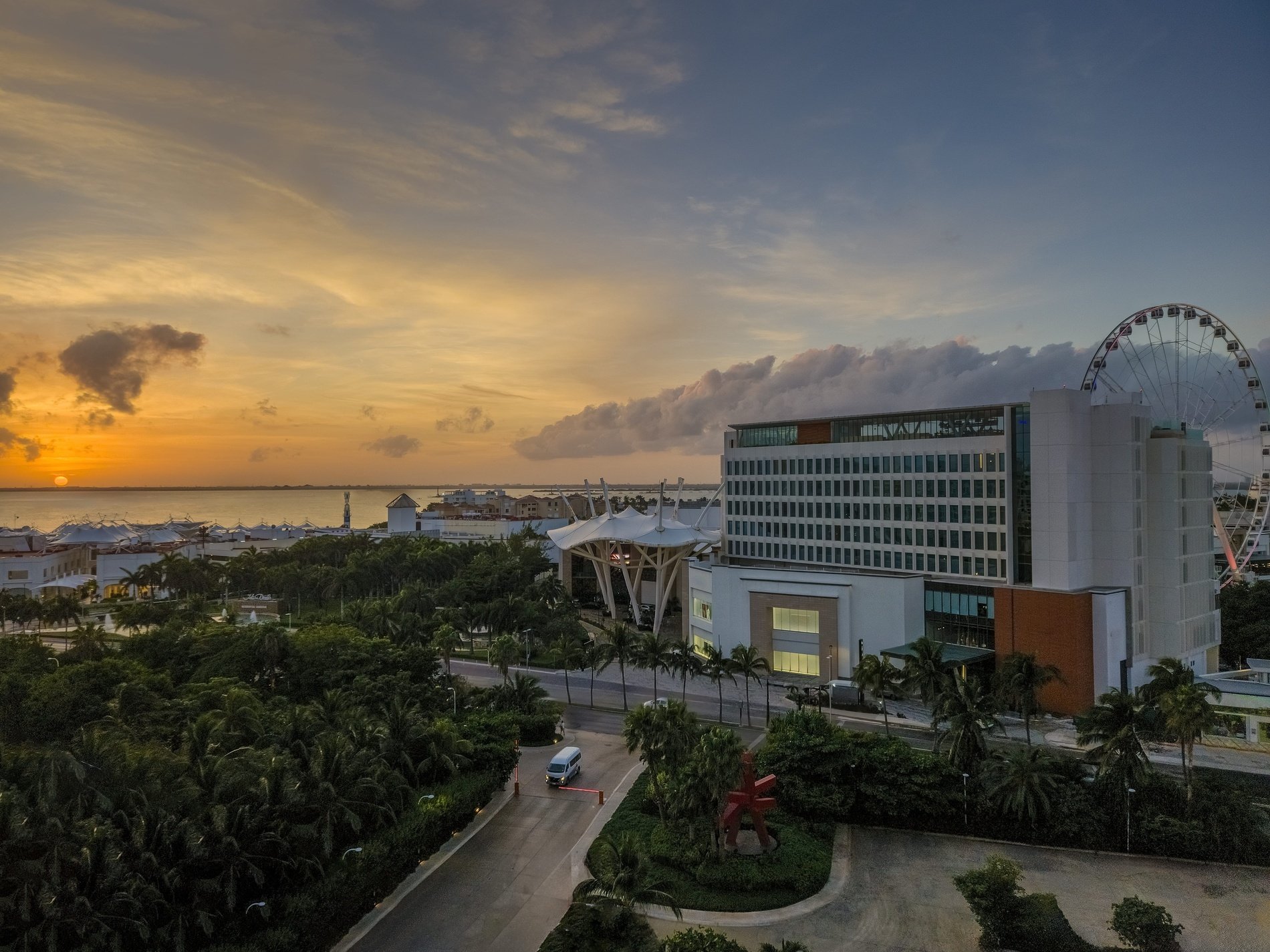 Park Royal Beach Cancun