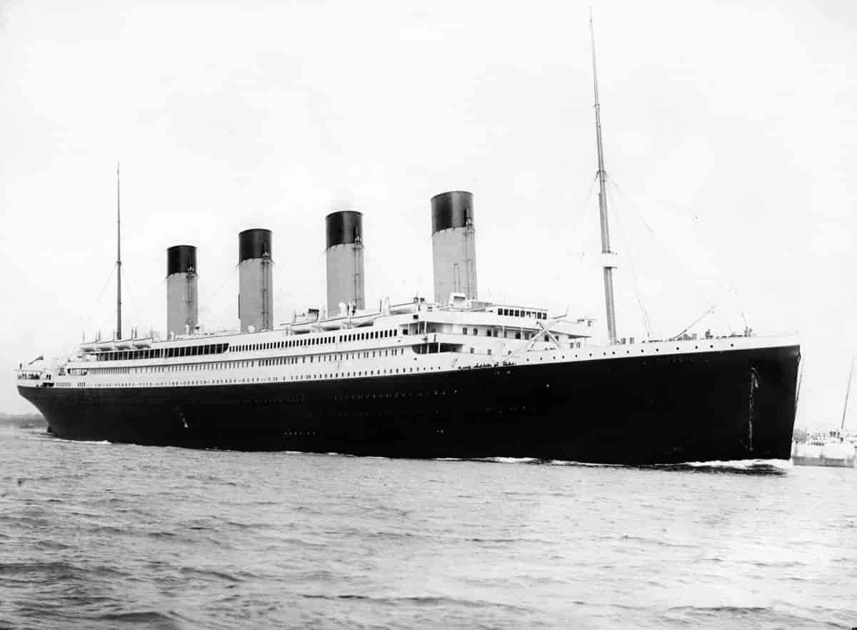 Old photograph of the Titanic