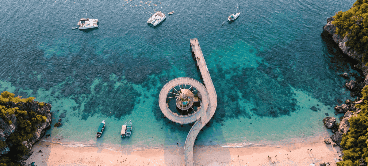 Playa los Muertos Pier