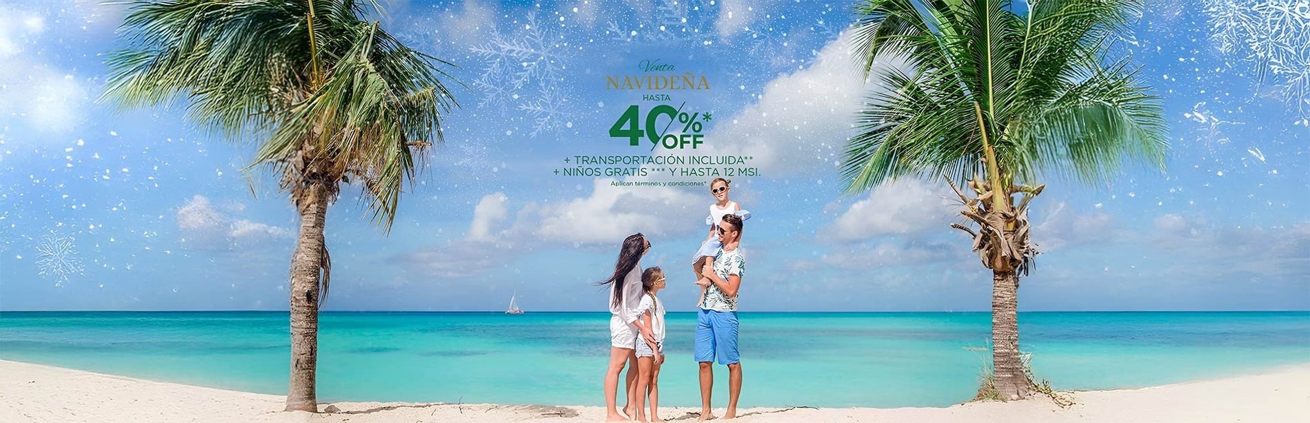 duas mulheres sentadas na praia com chapéus de papai noel