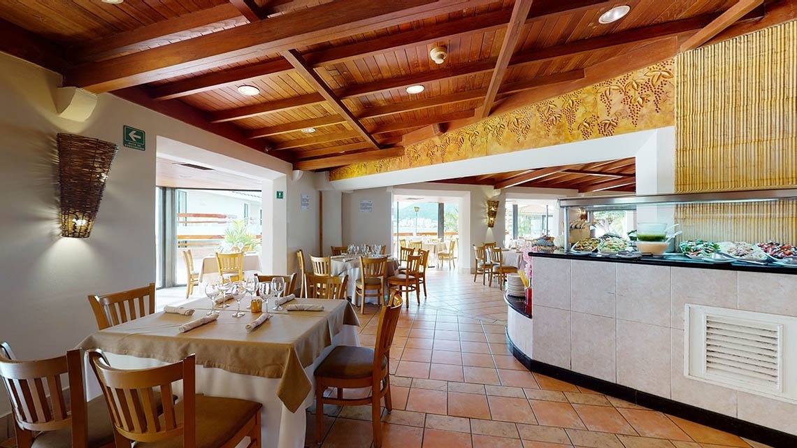 Interior of a restaurant at the Park Royal Beach Acapulco Hotel