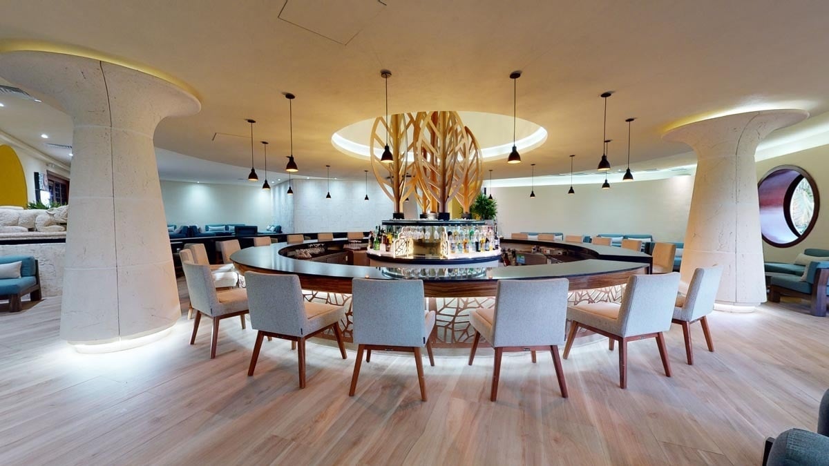 Lobby bar en The Villas by Grand Park Royal Cancún