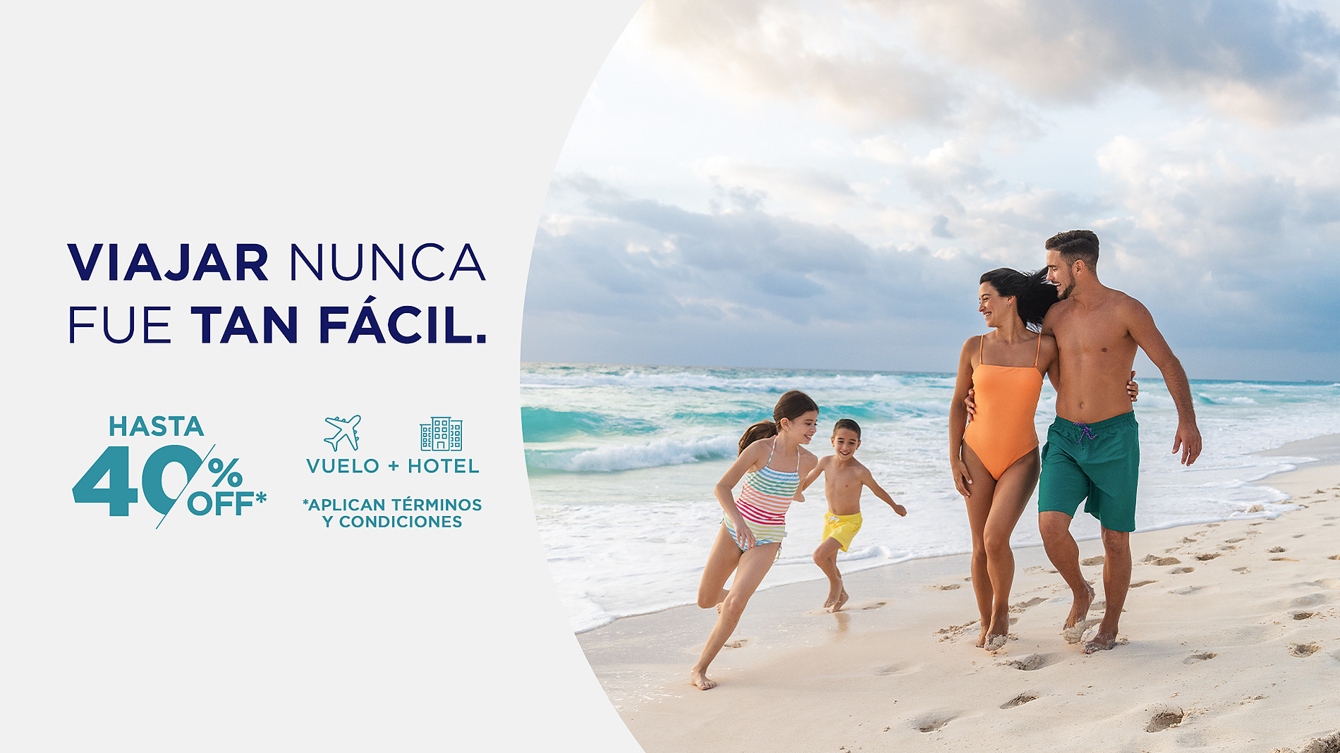 Viaja fácil con hasta 40% de descuento en Hotel Park Royal Beach Cancún | Caribe Mexicano | Web oficial. Familia feliz en la playa.