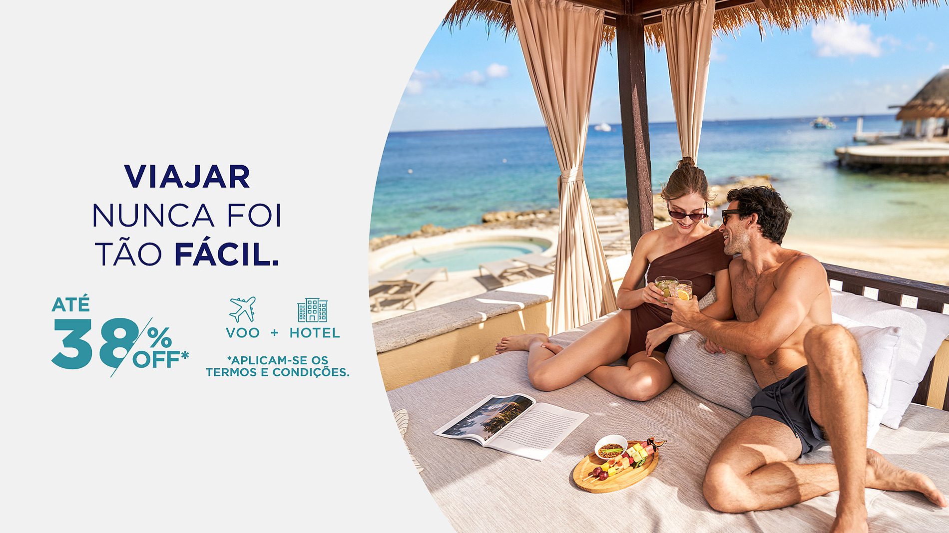 Par romântico em um resort tropical, aproveitando uma oferta de viagem Park Royal: Corpo.