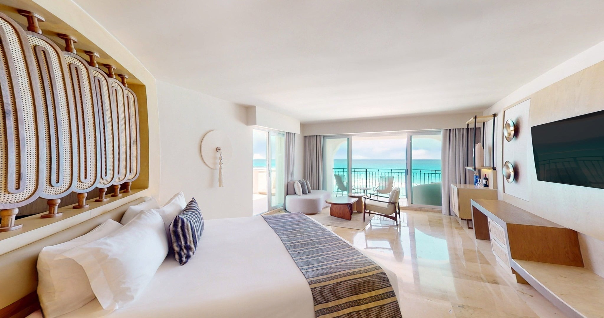 Park Royal Hotels & Resorts