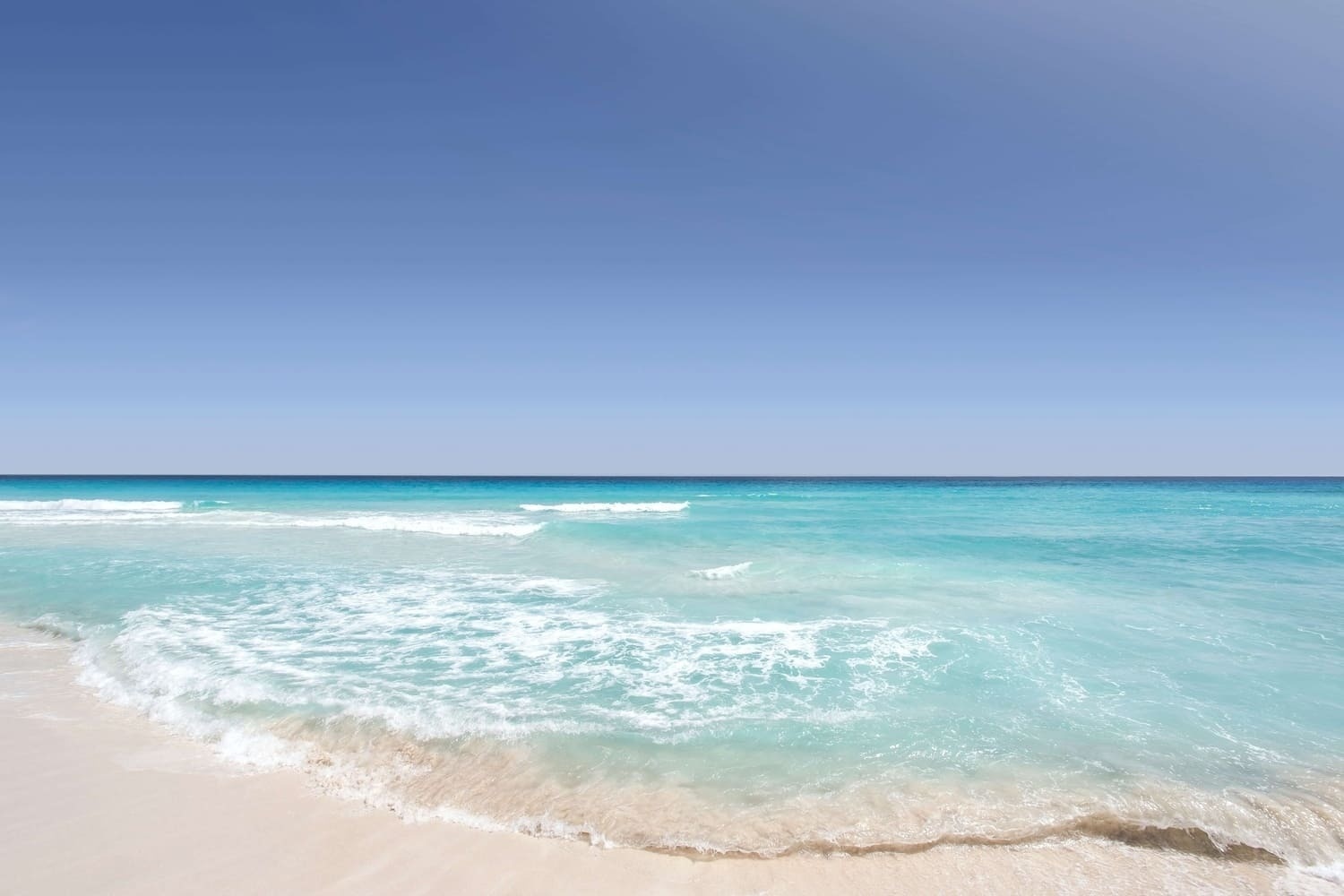 Do you want to know which are the 5 best beaches in Cancun?
