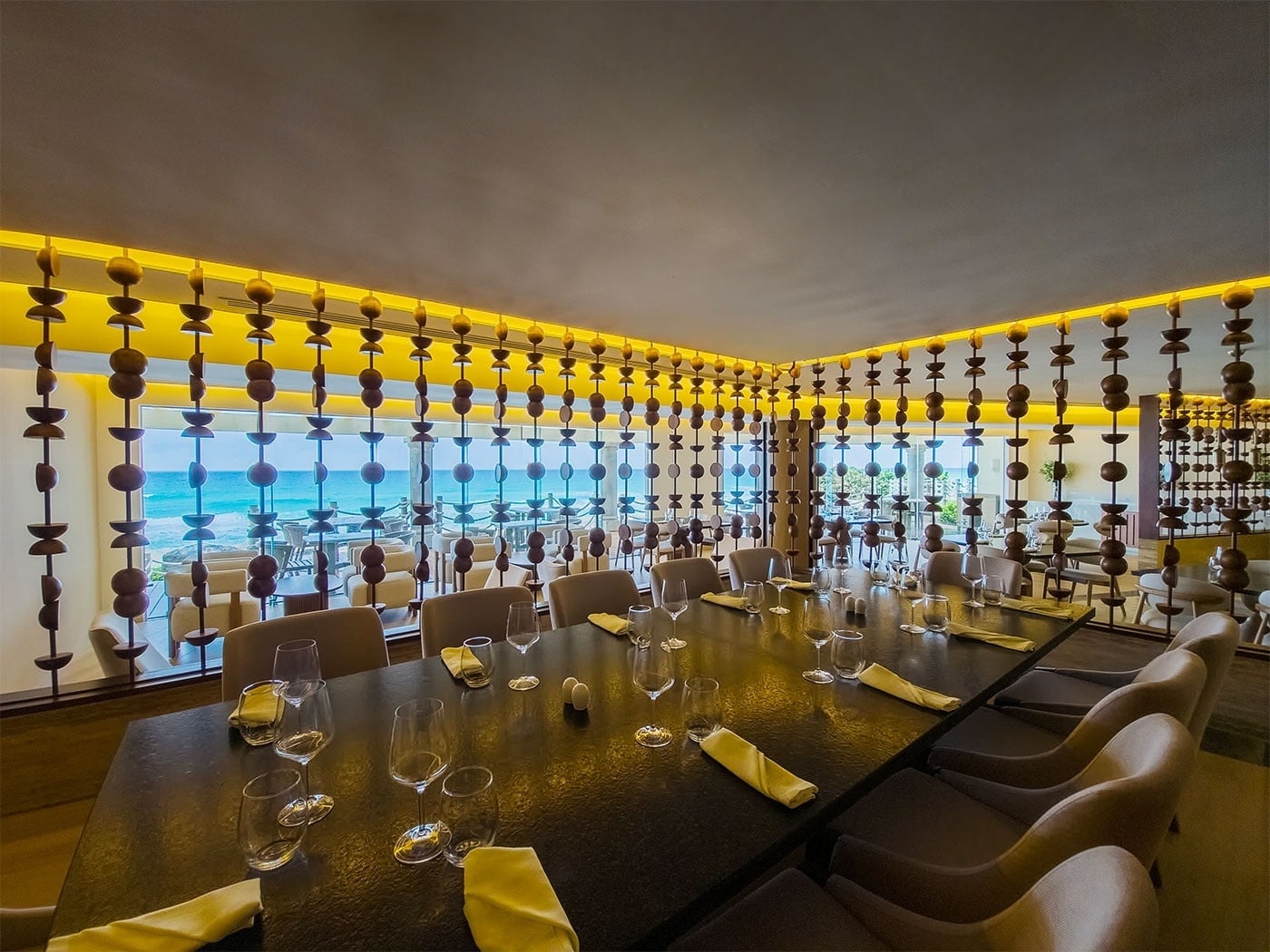 Restaurante Royal Select, Grand Park Royal Cancún. Vistas al mar Caribe Mexicano.