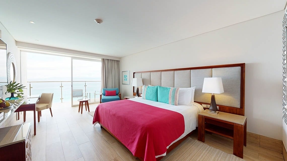 Habitación de lujo con vistas al mar del Hotel Grand Park Royal Puerto Vallarta