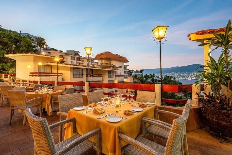 Restaurante Andiamo especializado em pratos italianos no Park Royal Beach Acapulco