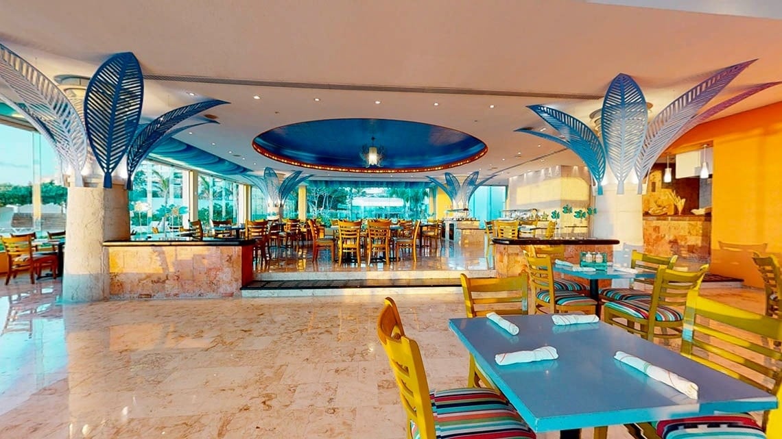 Taste fish and shellfish at the El Pescador restaurant at the Park Royal Beach Cancun Hotel
