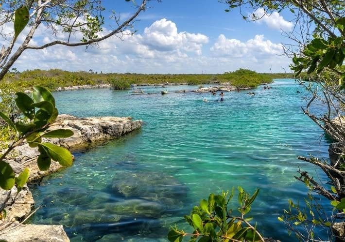 Yal-kú, un zafiro natural en la riviera maya