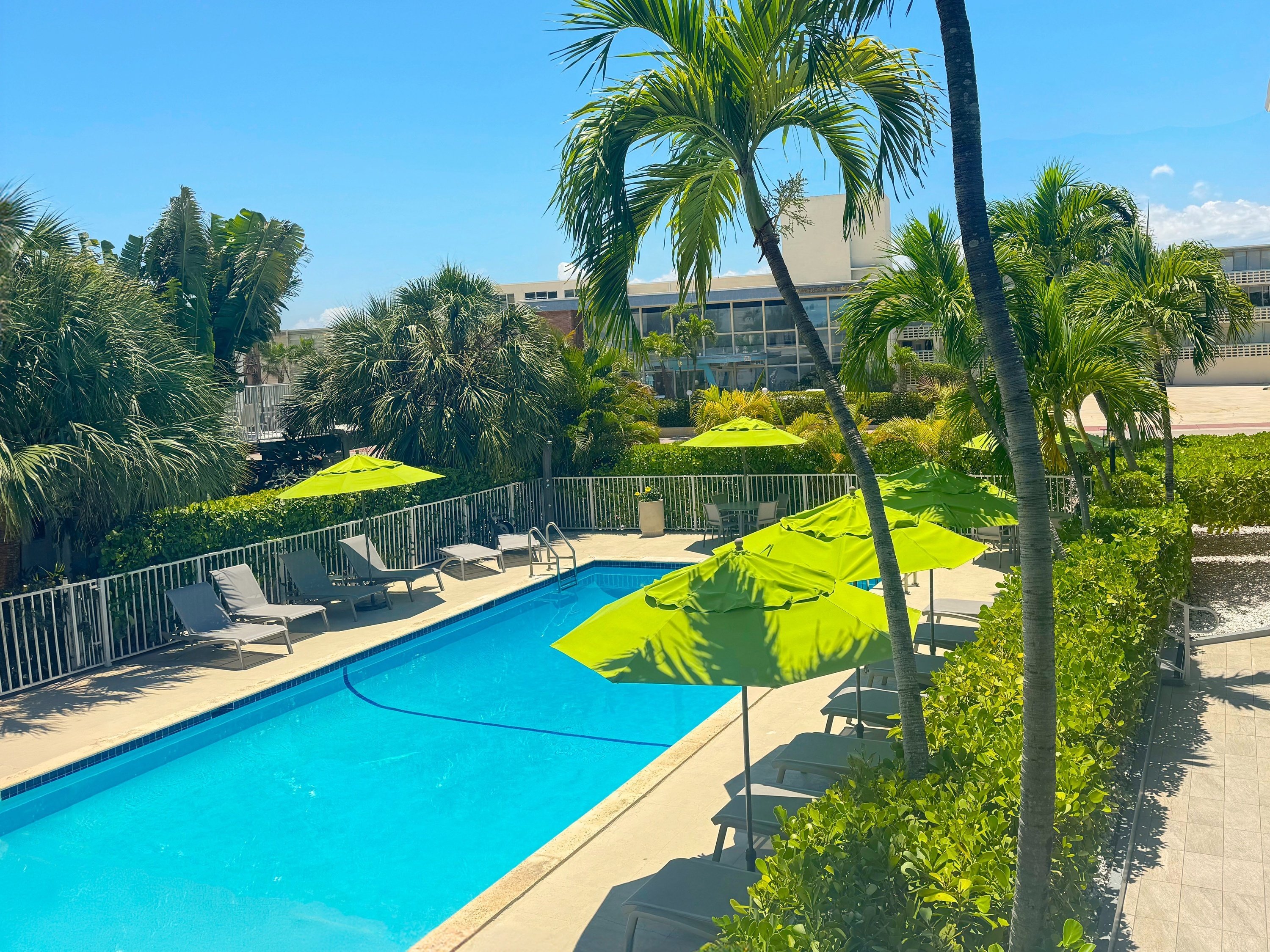 Piscina ao ar livre no Park Royal Miami Beach, Flórida