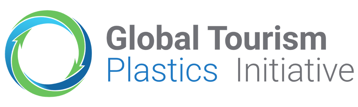 el logotipo de la iniciativa global de turismo de plásticos
