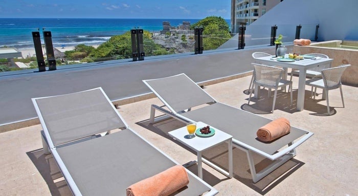 Hotel Park Royal Beach Cancun - Family suite terrace | Hotel Park Royal Beach Cancun