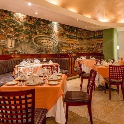 Andamio restaurant specialized in Italian cuisine with cozy decoration in the Beach Ixtapa hotel in Mexico