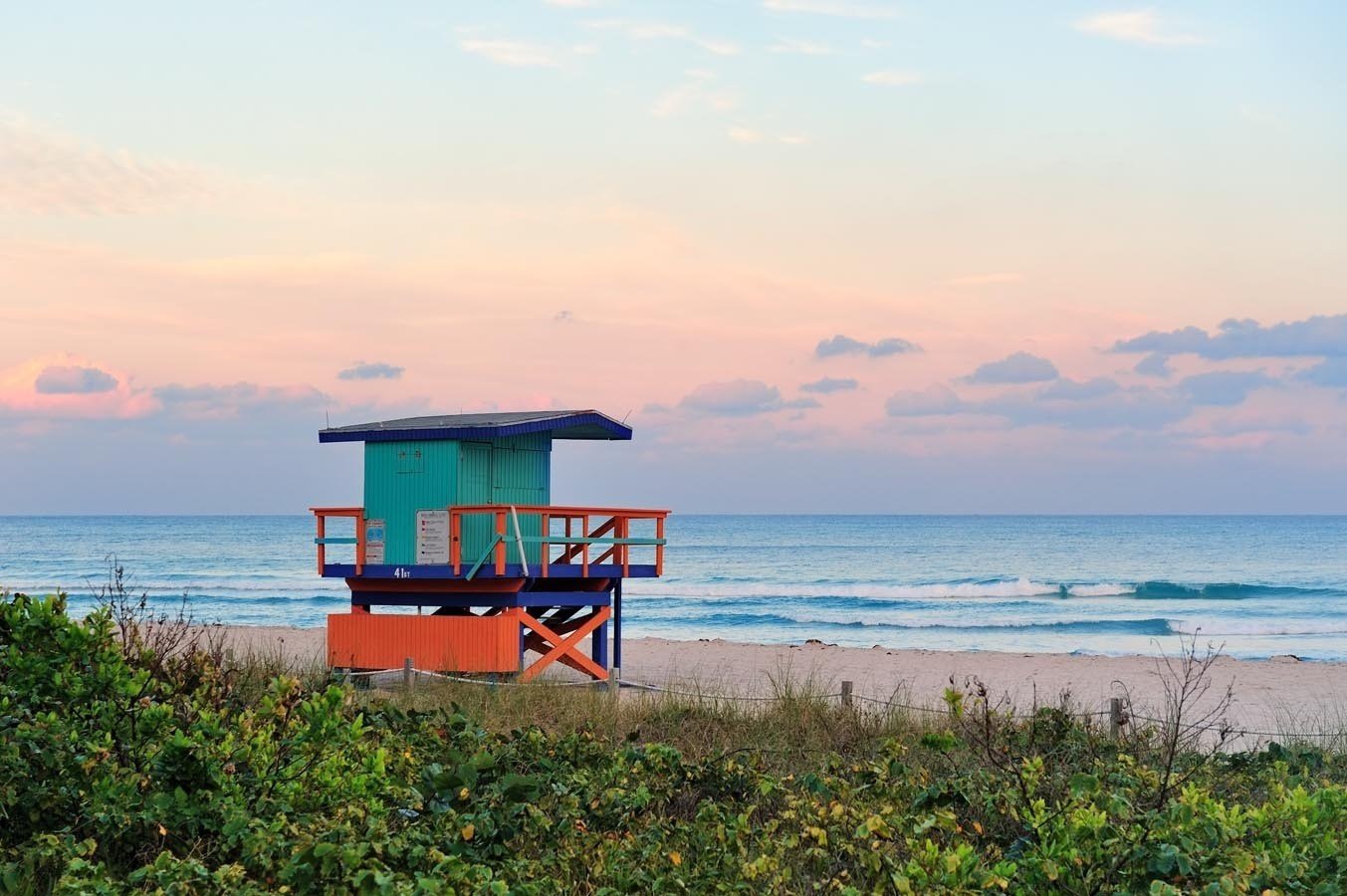 Art deco style lifeguard booth in Miami Beach