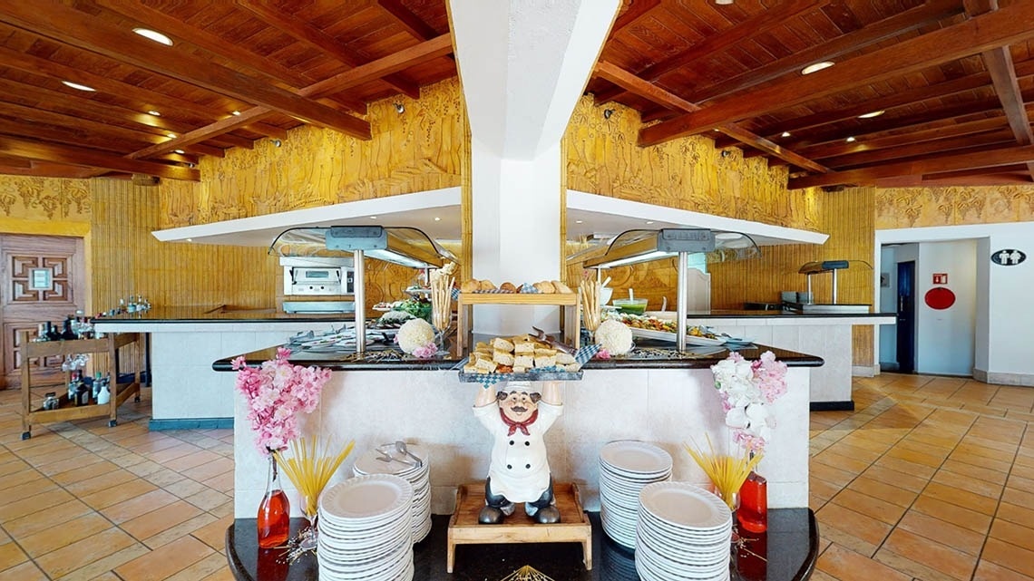 Food area of the La Trattoria restaurant at the Park Royal Beach Acapulco Hotel