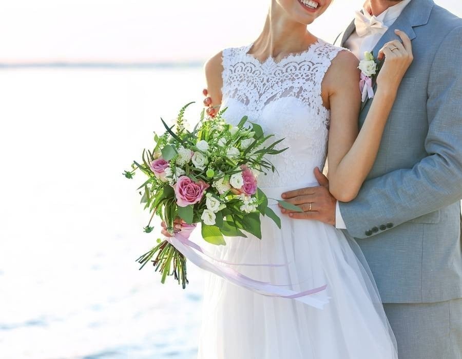 Bride and groom prepared to celebrate their wedding on the beach of the Hotel Grand Park Royal Puerto Vallarta