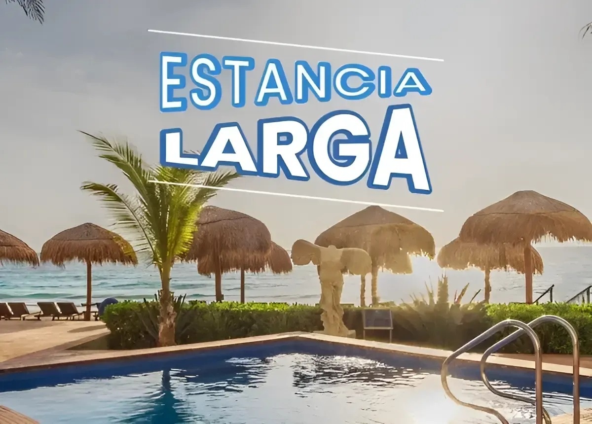 Park Royal: Club Regina Cancun, long stay at beach resort with pool.