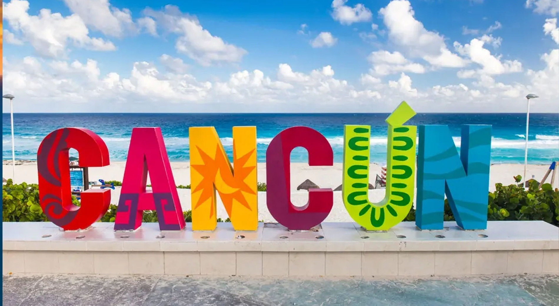 Iconic Cancun sign by the sea, near Park Royal: Club Regina.