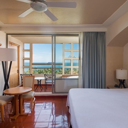 Habitación con vista al mar en Park Royal: Club Regina Puerto Vallarta.