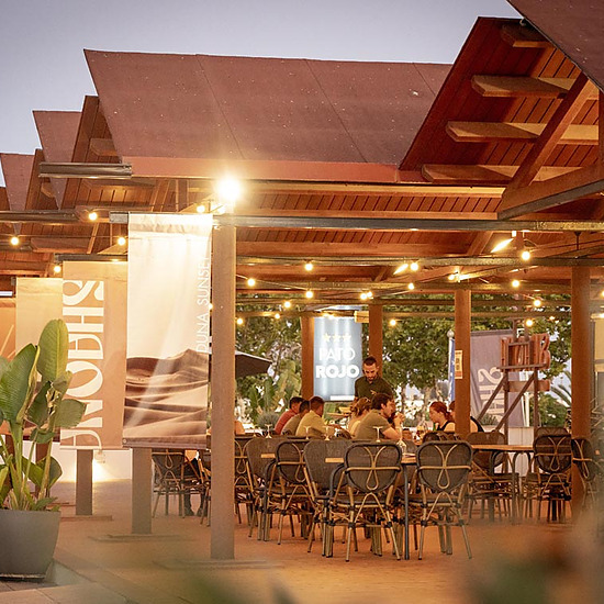 Hotel Pato Rojo