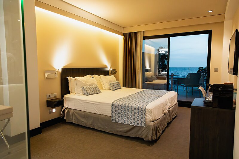 DOUBLE ROOM Balcony Sea View