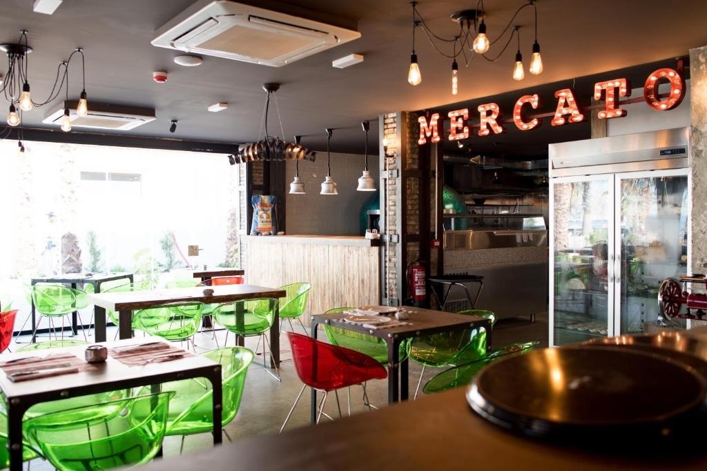 Mercato Restaurant | Peña Parda Boutique Hostel | Official Web