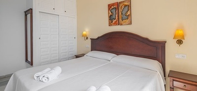 Apartamentos Playamaro by Dorobe Hotels