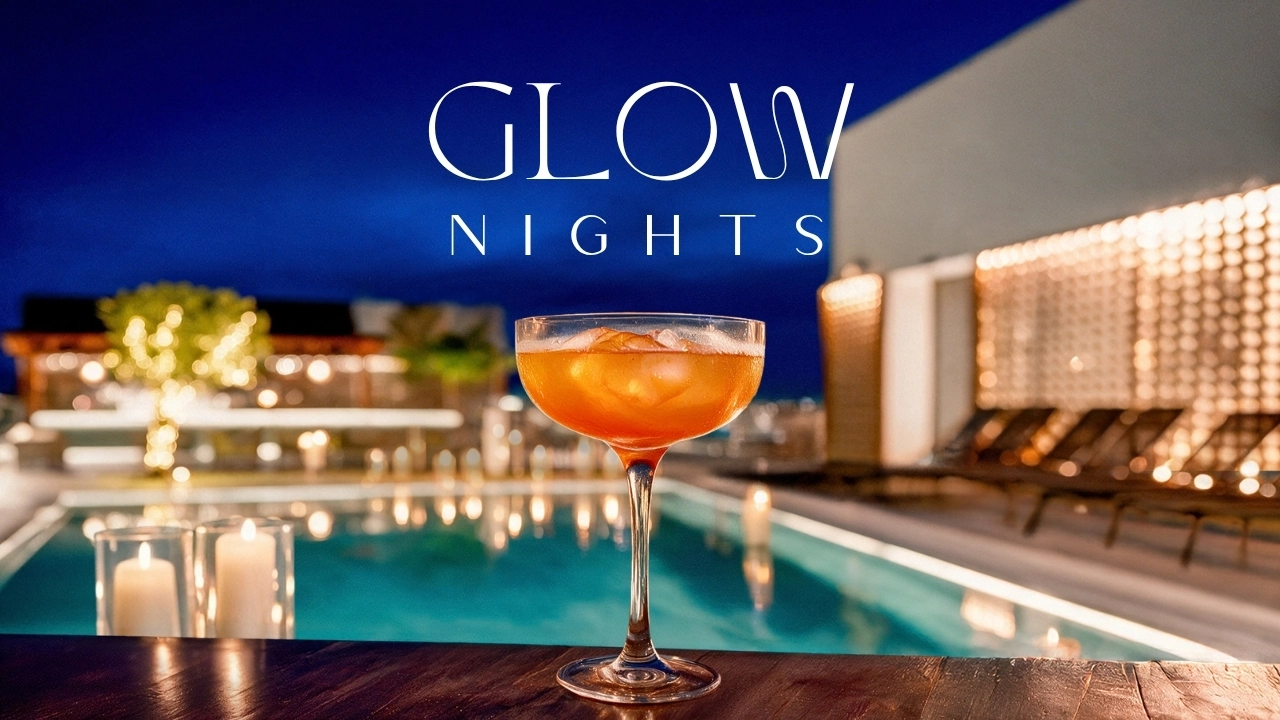 Port Hotels: Corporativa | Flores vibrantes y texto "Boga Blossoms" para un ambiente tropical.
