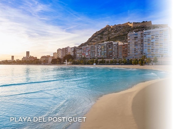 Plage de Malvarrosa. Port Hotels: Corporativa, idéal pour le repos et les événements.