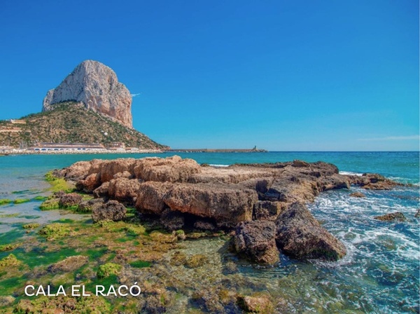Praia de Malvarrosa. Port Hotels: Corporativa, ideal para descanso e eventos.