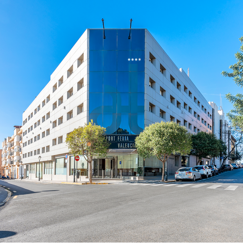 a building with the word valencia on it