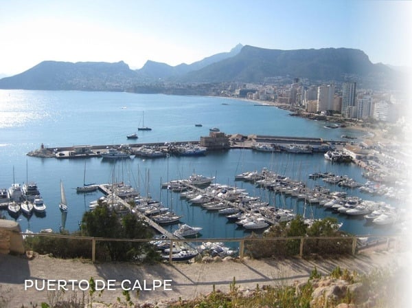 Banos de la Reina: vistas costeras únicas para su estancia en Port Hotels.