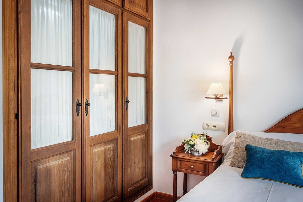 Habitación Clásica con Balcón