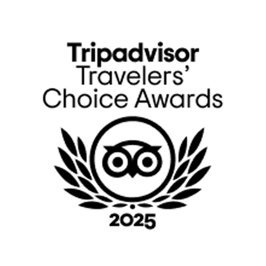 el logotipo de los premios de la elección de los viajeros de tripadvisor .