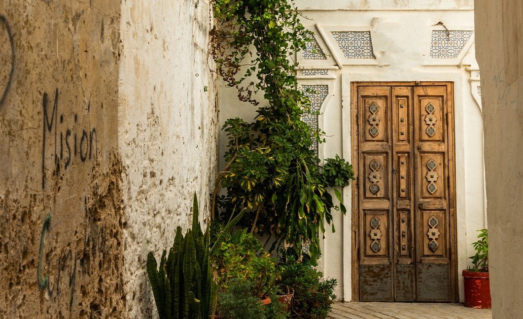 the word vision is written on the side of a building