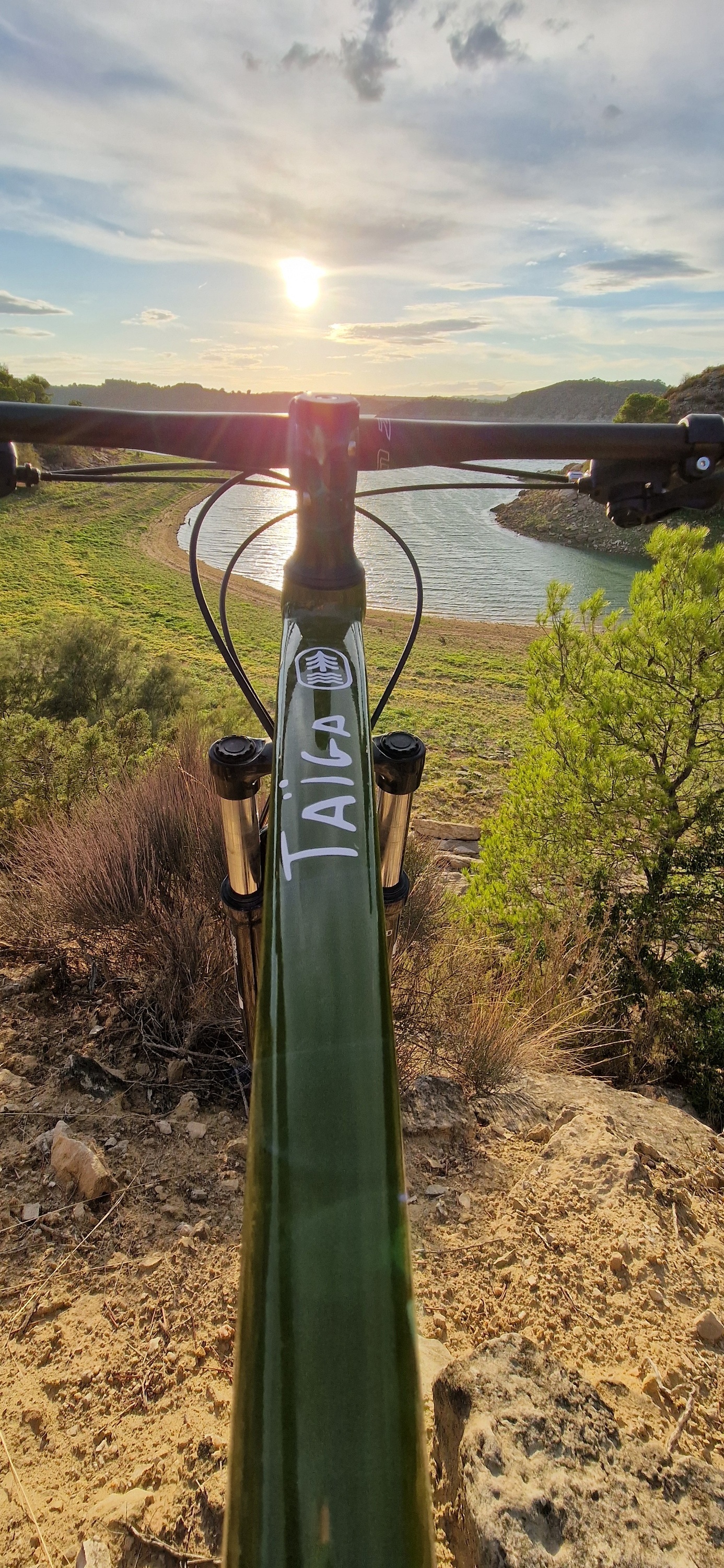 a bicycle with the word taibab written on it