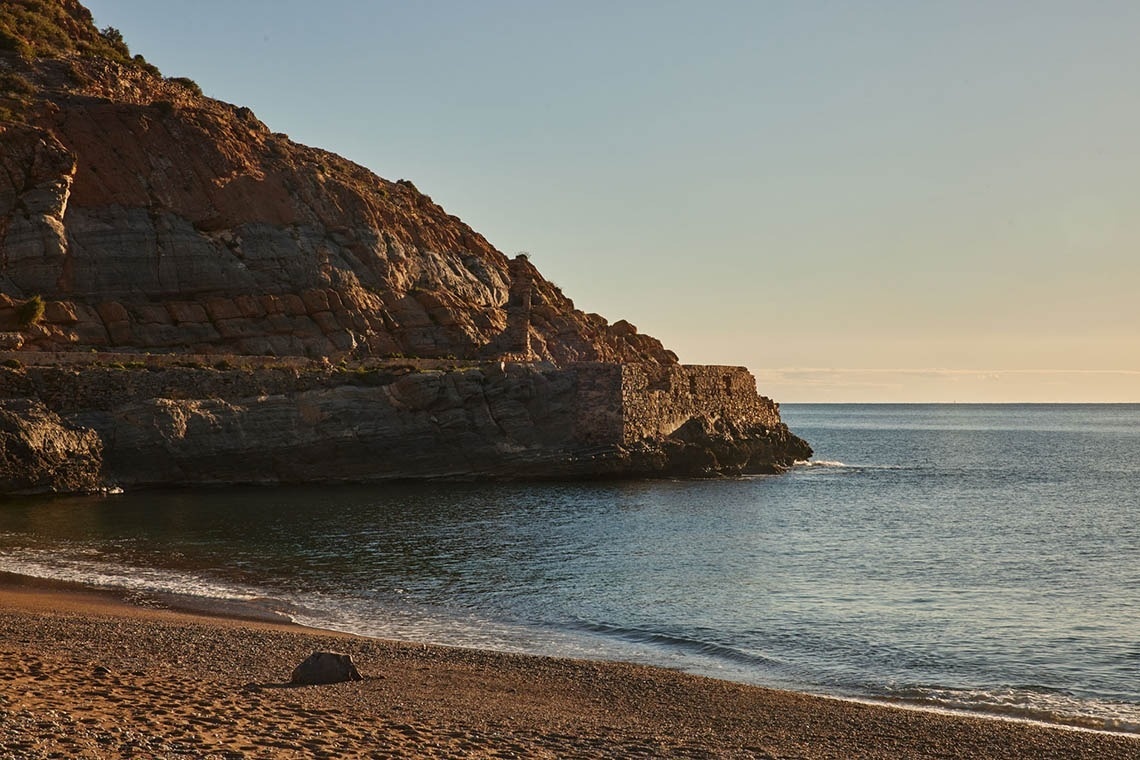 Cala tranquila en TAIGA Costa Cálida