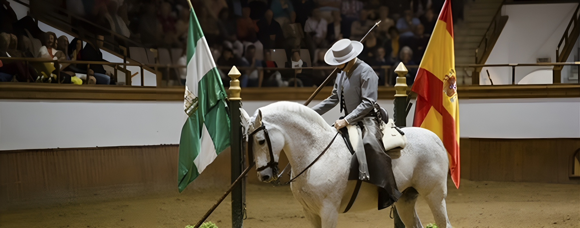 un cavall blanc amb una bandera blanca i una bandera verde