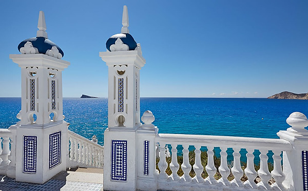  calles blancas del centro histórico de benidorm