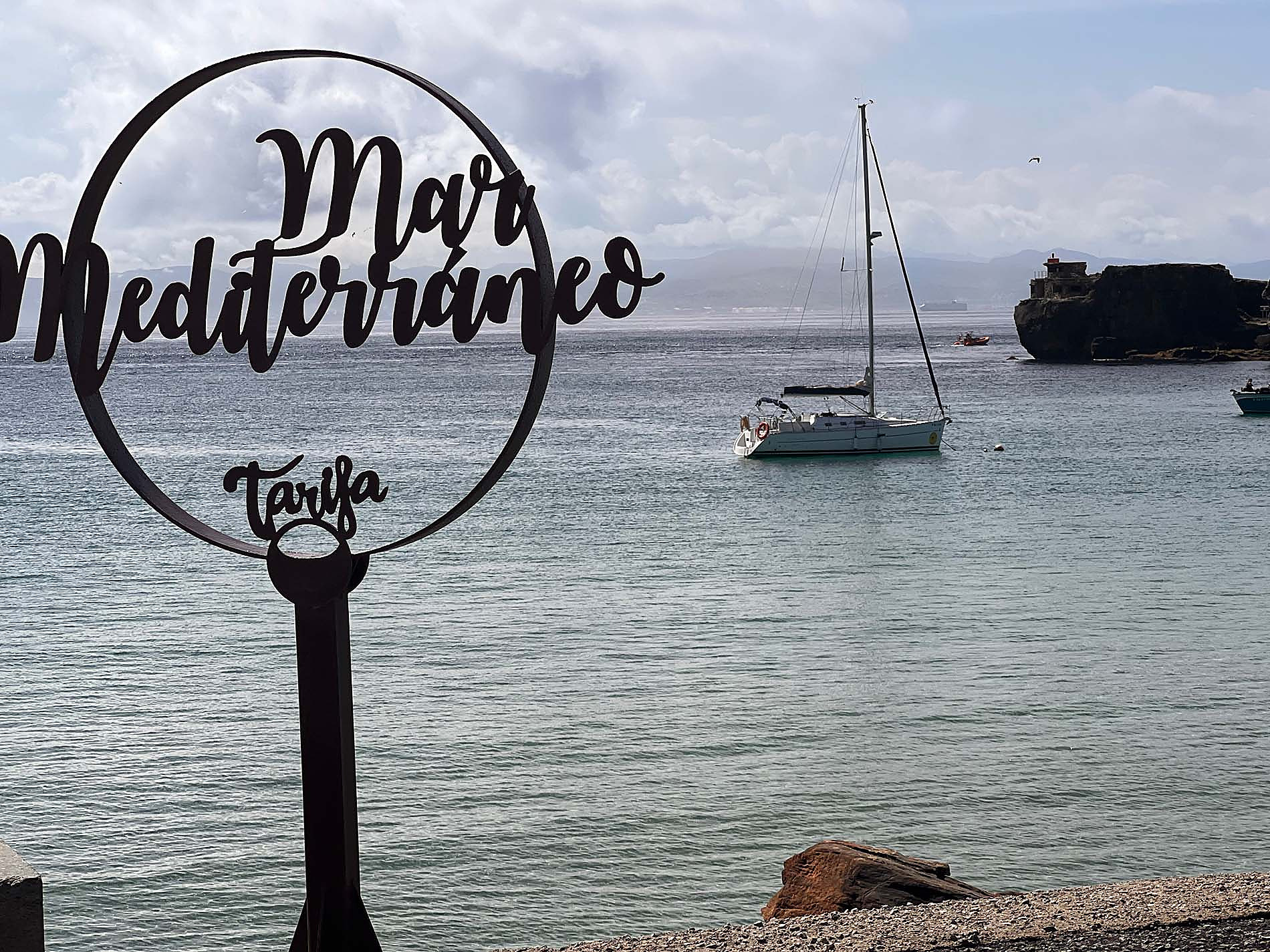 Mar Mediterrani, Tarifa Taiga: Corporativa: veler amb vistes al mar i paisatge costaner.