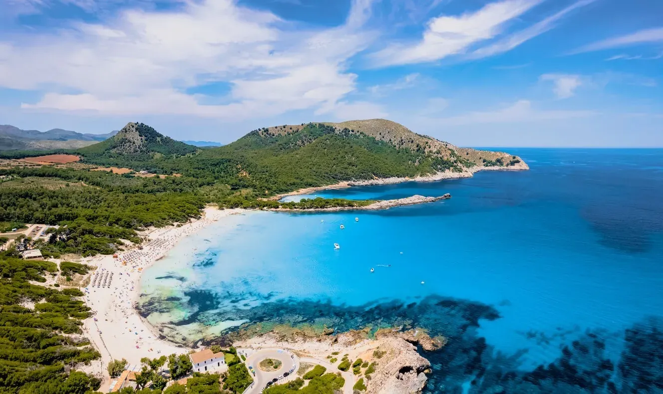 The best coves for families with children in the northeast of Mallorca