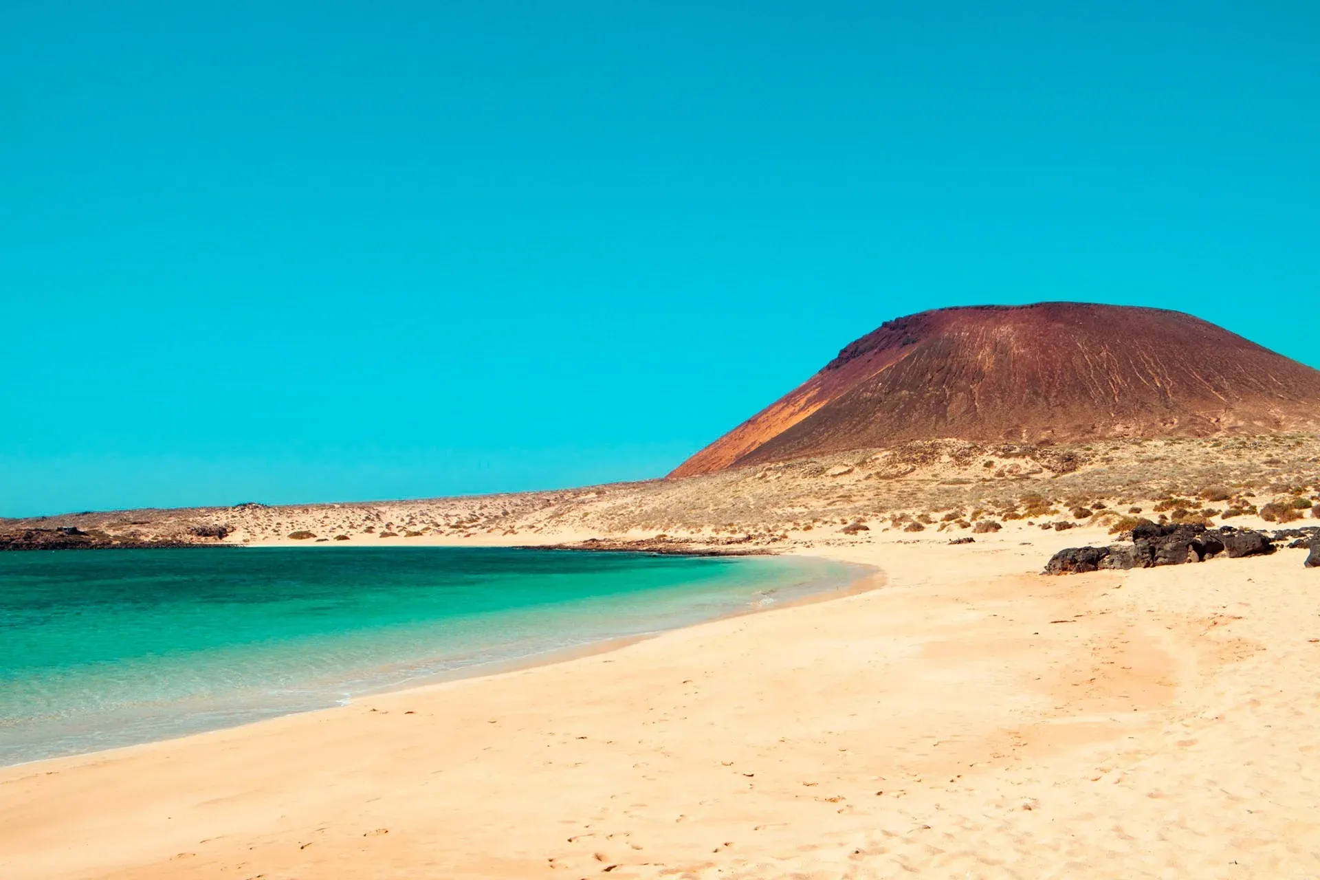 Discover La Graciosa, a magical and serene island