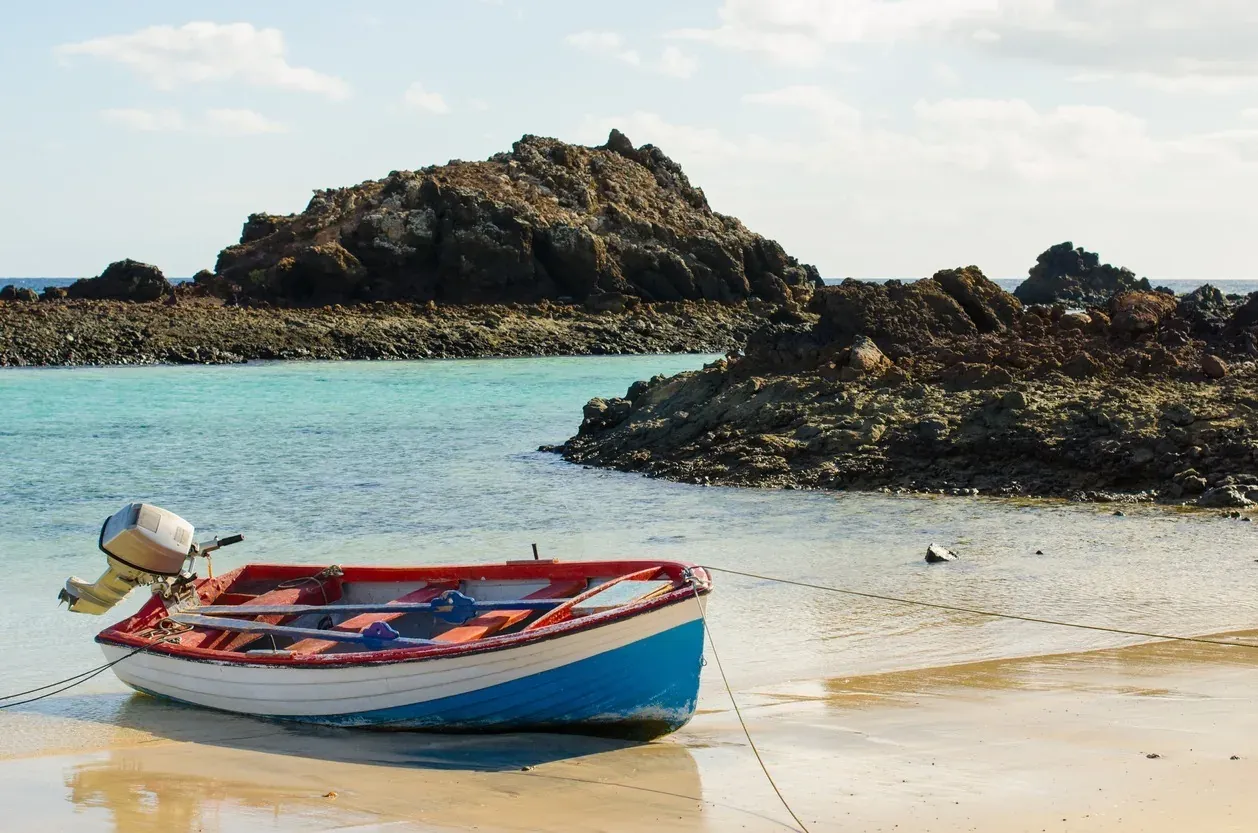 Visit Lobos Island