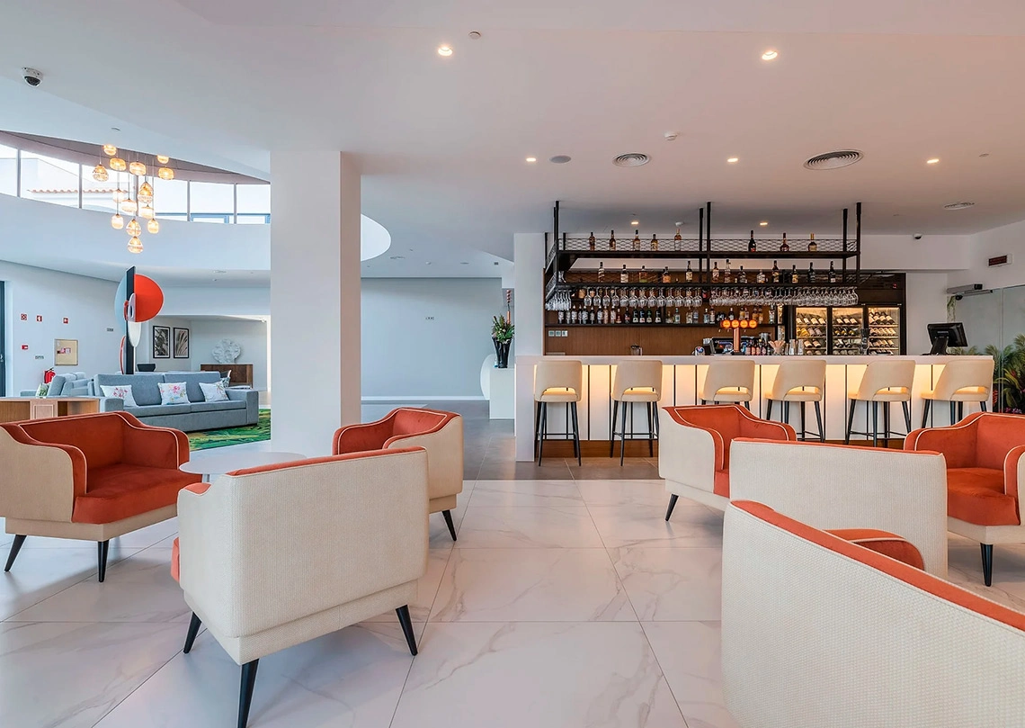Lobby e bar do Restaurantes e Bares | Regency Salgados Hotel & Spa