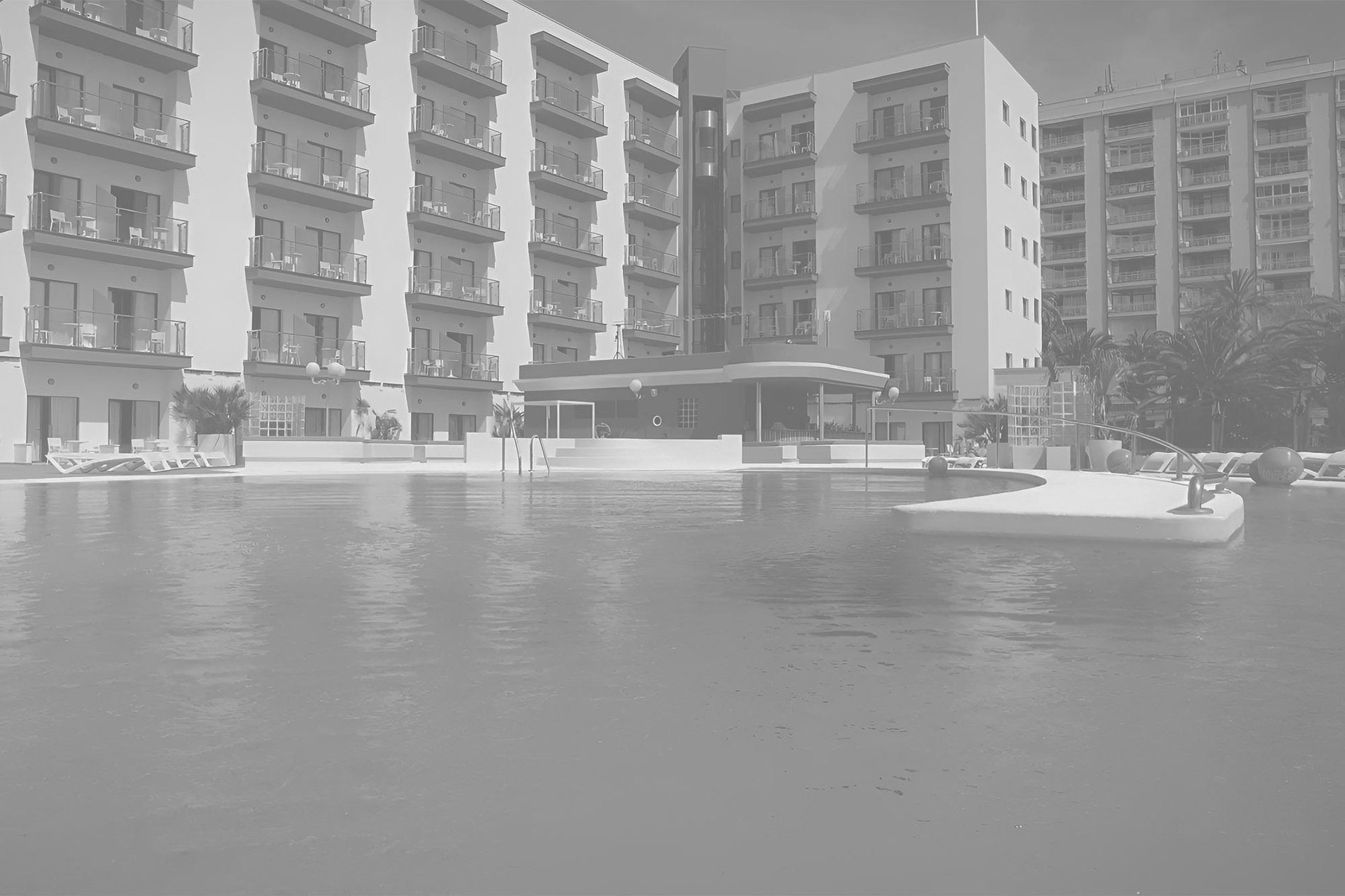 The Key Sensation Hotel=s1900