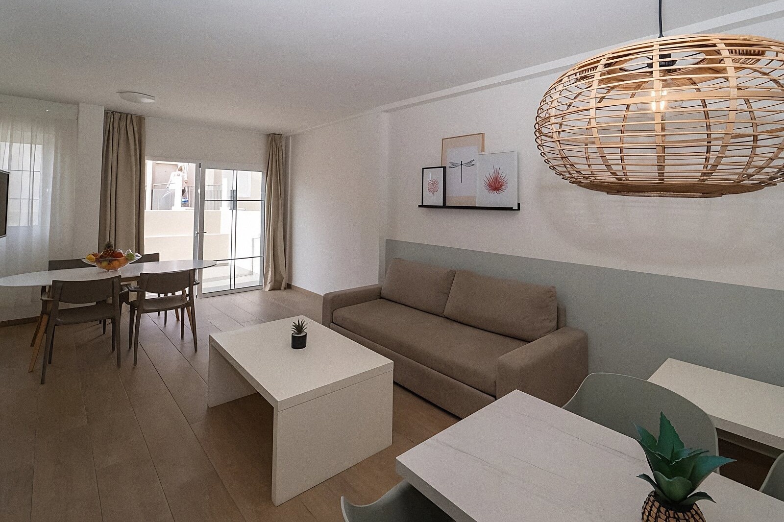 Aparthotel Los Olivos Beach Resort