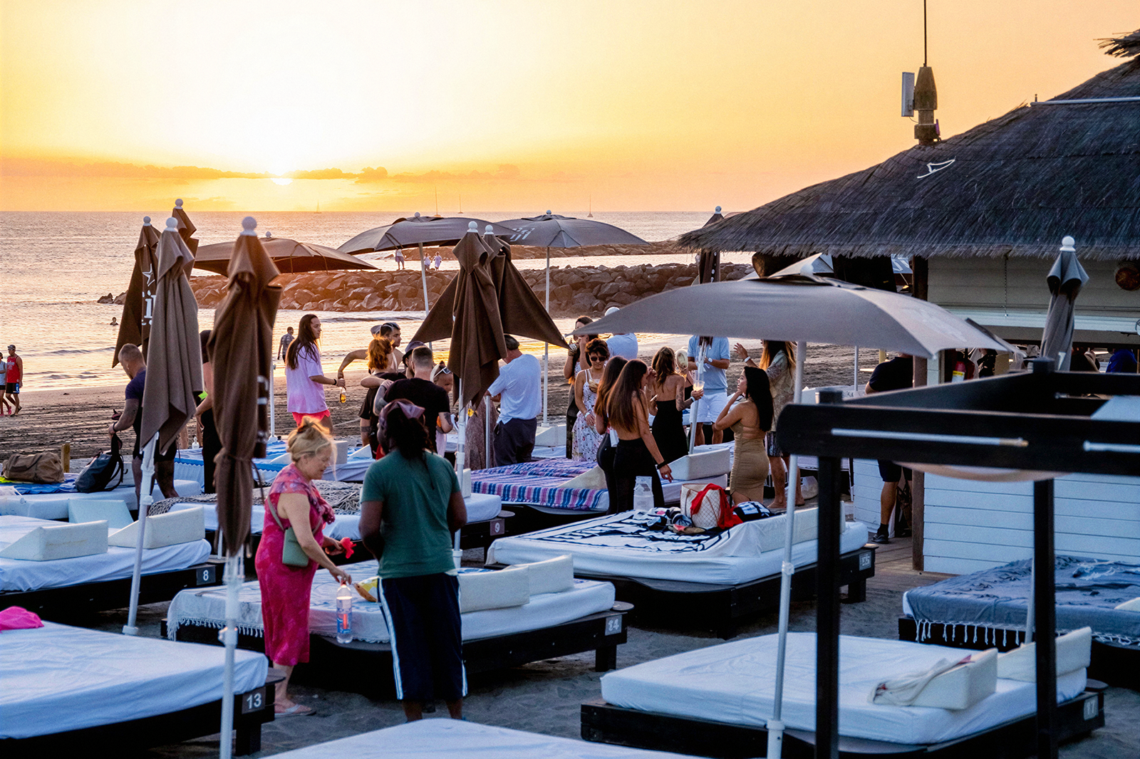 Aparthotel Los Olivos Beach Resort